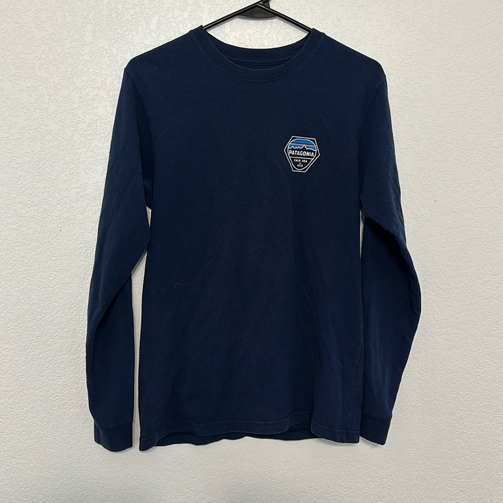 Patagonia navy long sleeve